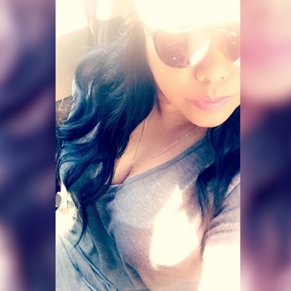 Meet your Posher, JoyBare 🐻